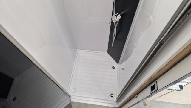 Chausson 640 Ultimate Line - Photo 7