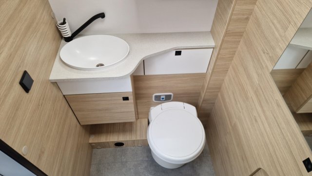 Chausson 640 Ultimate Line - Photo 8