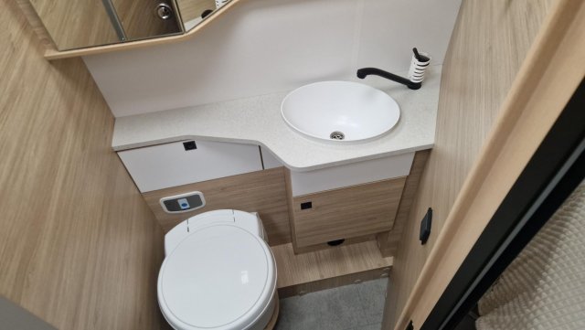 Chausson 798 Ultimate Line - Photo 10