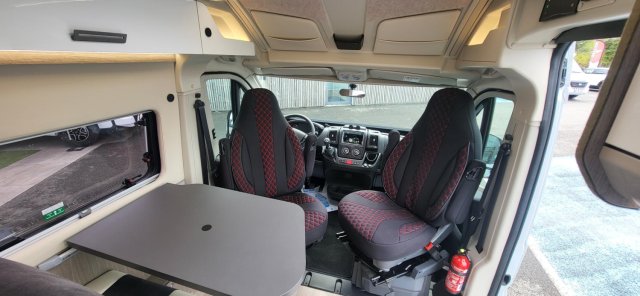 Chausson V594 Max Road Line VIP V 594 ROADLINE - Photo 2