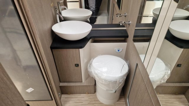 Eden Camp C 636 ML - Photo 12