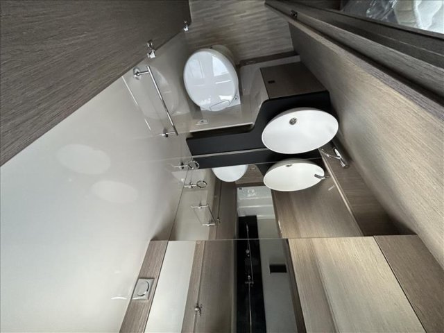 Eden Camp C 699 LC - Photo 13