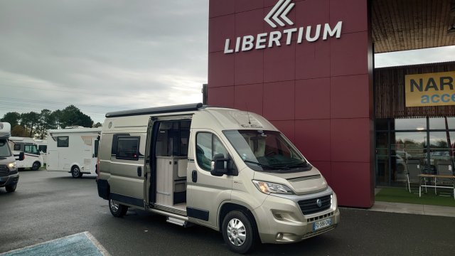 Achat Font Vendome Leader Camp Occasion