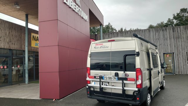 Font Vendome Leader Camp - Photo 3