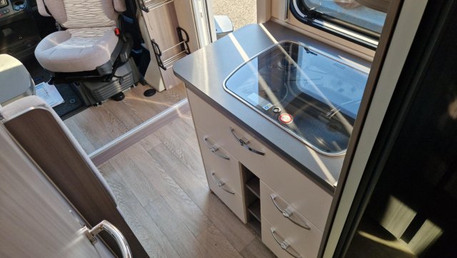 Hobby Camping-car OPTIMA ONE TOUR EDITION - Photo 5