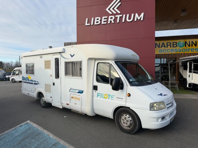 Pilote P 690 Occasion