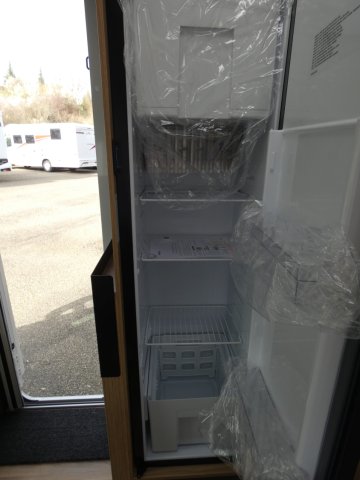 Bavaria T720FGJ Intense - Photo 5