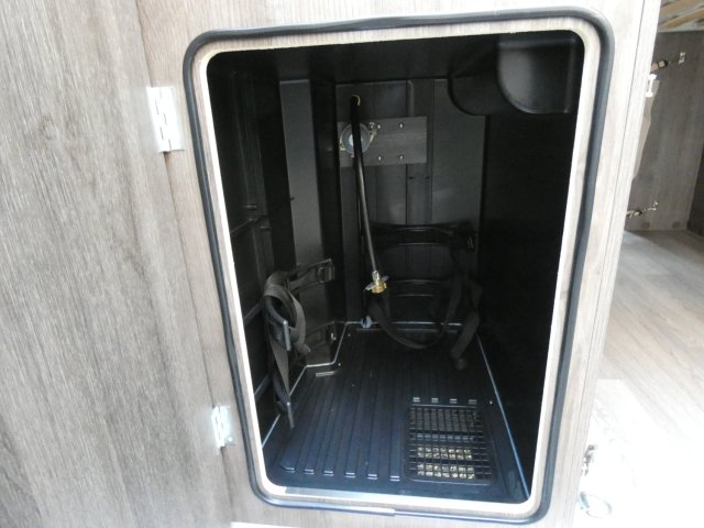 Benimar Benivan 144 Up - Photo 5