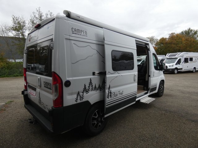 Burstner Campeo C 600 Black Forest - Photo 3