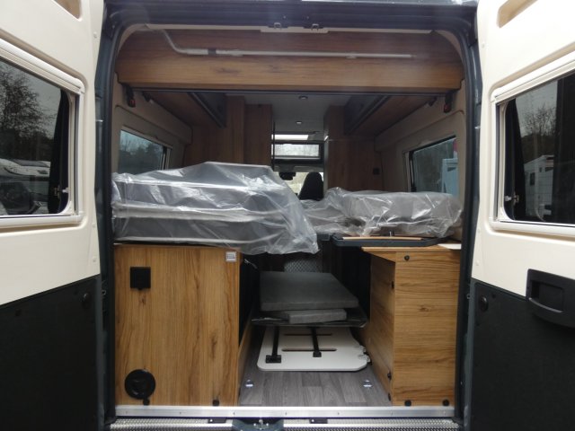 Font Vendome Duo Van - Photo 3