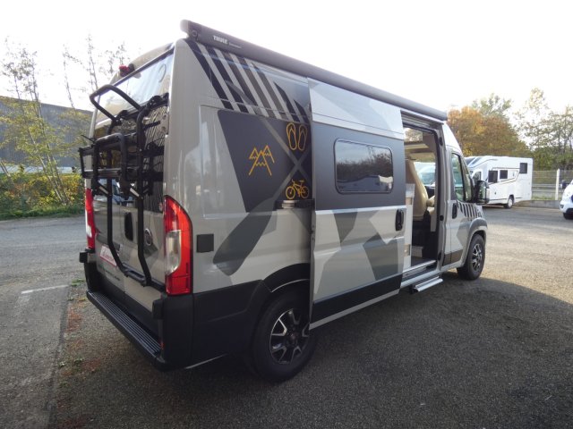 Font Vendome Leader Camp - Photo 3