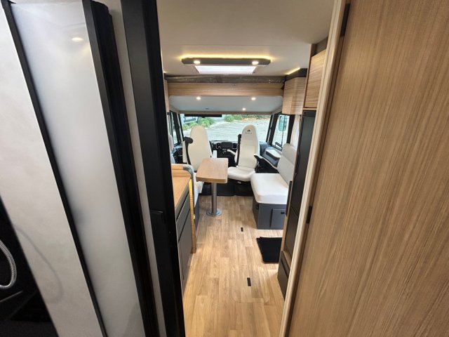 Bavaria Initial I740FC Nomade - Photo 8