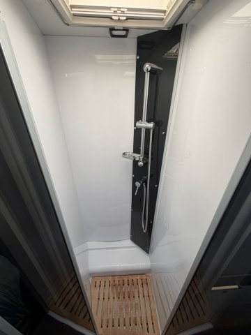 Challenger 328 Graphite Ultimate - Photo 9