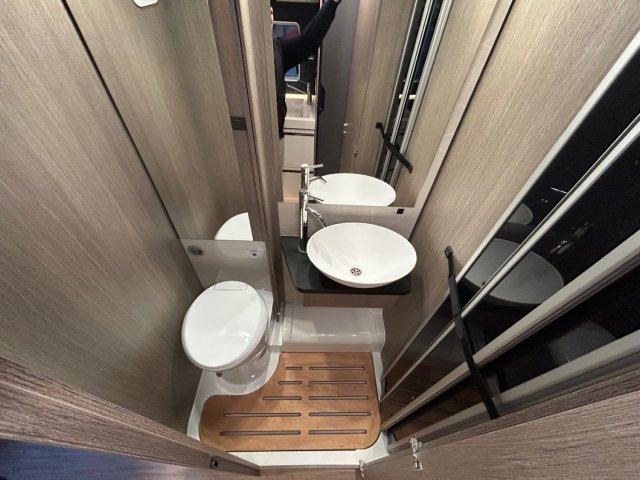 Eden Camp C 699 LG - Photo 5