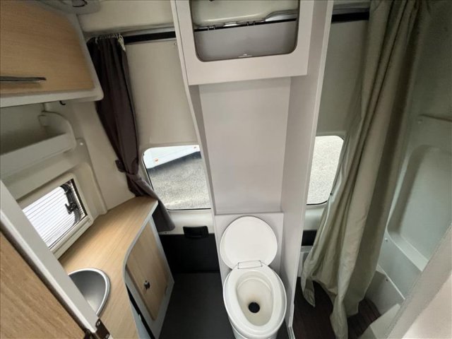 Font Vendome Mondea - Photo 8