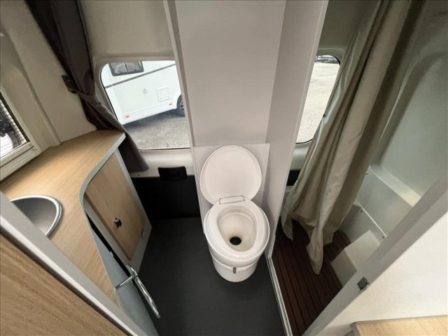 Font Vendome Mondea - Photo 12