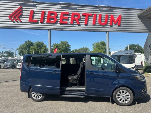 Ford Tourneo Custom - Photo 4