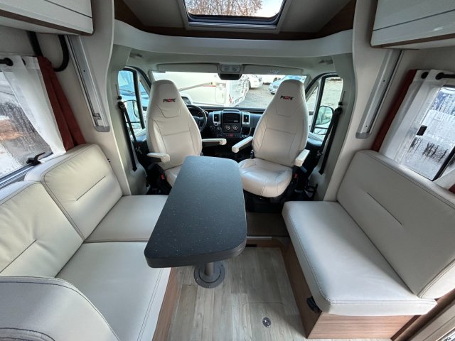 Pilote P 746 FC Evidence - Photo 3