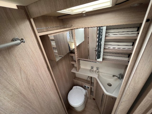 Rapido Distinction I90 I 90 - Photo 8