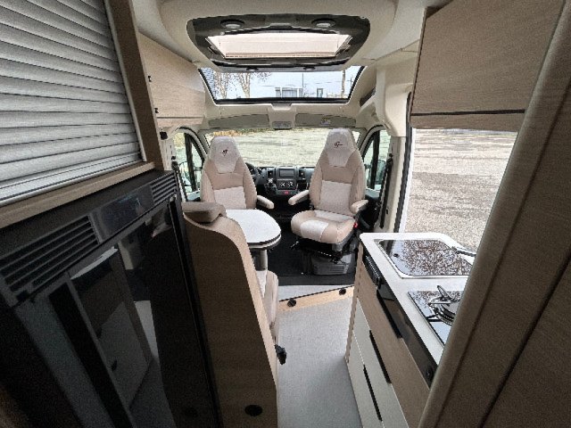 Rapido Van V55 V 55 - Photo 11