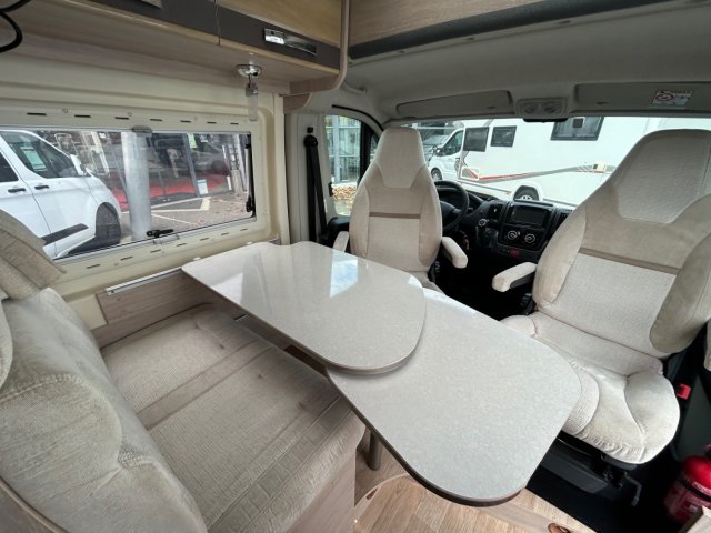 Rapido Van V68 - Photo 3