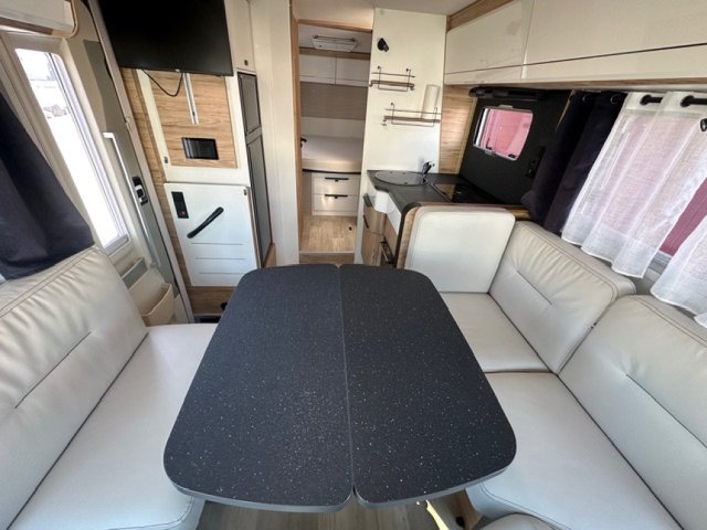 Bavaria Initial I740FC Nomade I 740 FC - Photo 9