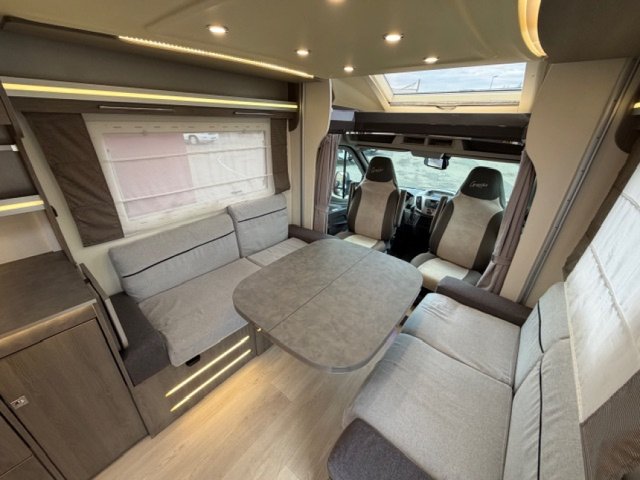 Challenger 260 - Photo 12