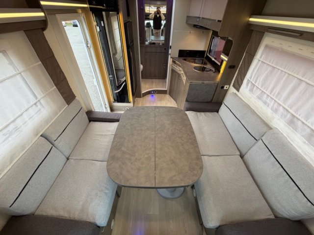 Challenger 260 - Photo 13