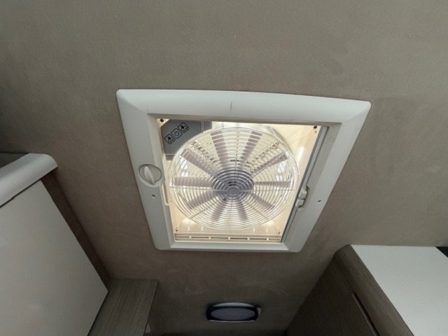 Eden Camp H 745 GLC - Photo 12