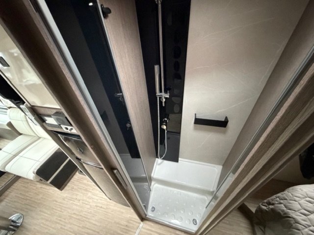 Eden Camp H 745 GLC - Photo 14