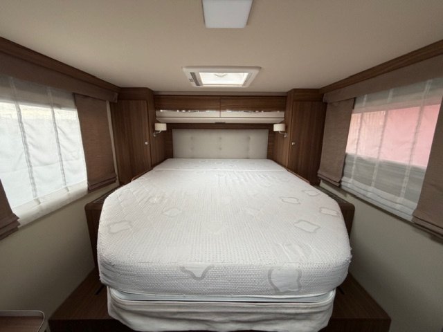 Eura Mobil Camping-car 720 QB - Photo 6