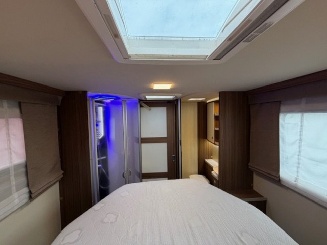 Eura Mobil Camping-car 720 QB - Photo 18