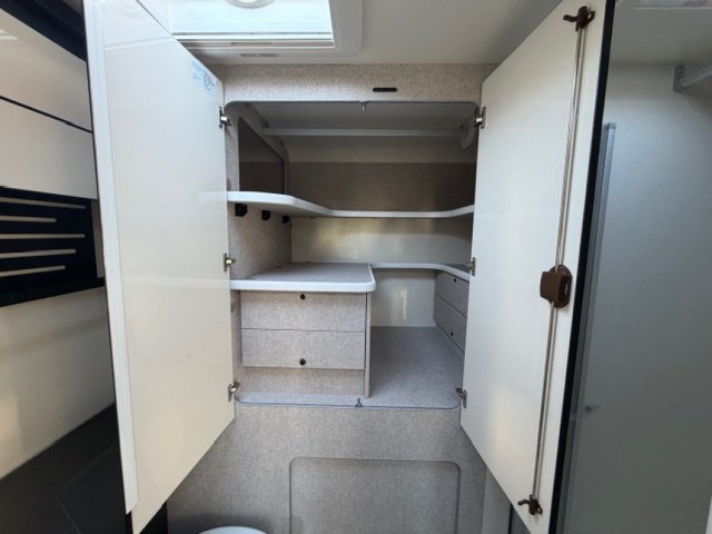 Mc Louis MC4 Slim 337 - Photo 13