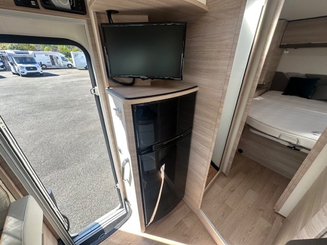 Rapido 696 F - Photo 12