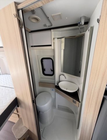 Adria Twin Plus 600 SPB 600SPB+ - Photo 2
