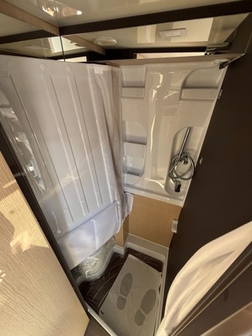 Autostar Van V 630 LJ Design Edition V630LJ - Photo 6