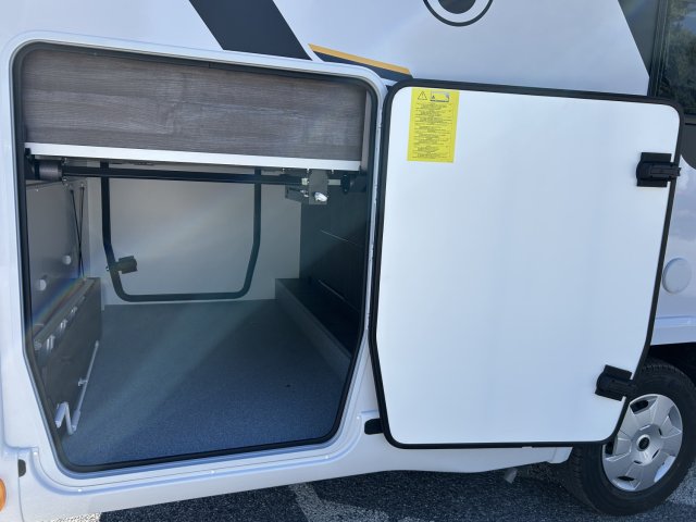 Benimar Tessoro 444 - Photo 2