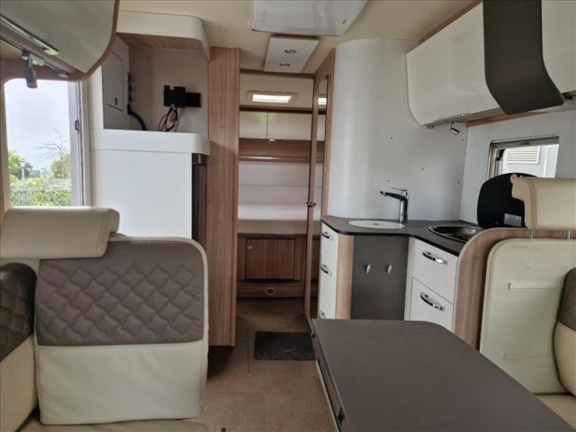 Burstner Ixeo I 736 - Photo 9