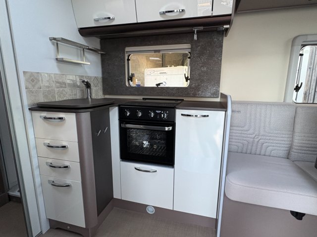 Burstner Lyseo TD 680 G Privilege - Photo 4