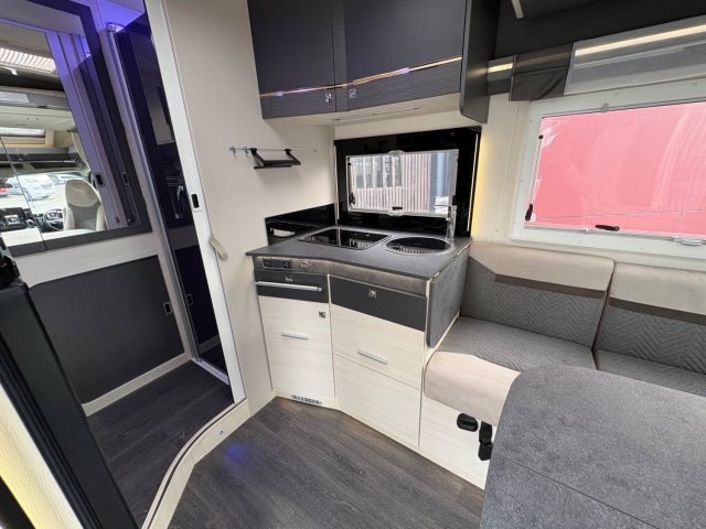 Challenger 250 Graphite Premium EDITION - Photo 13