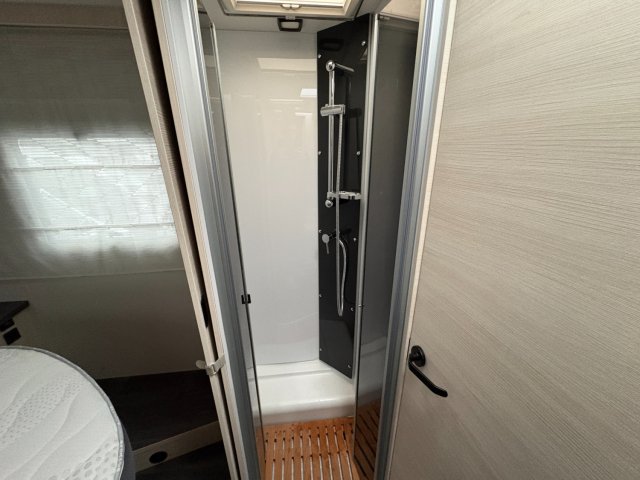 Challenger 328 Graphite Ultimate - Photo 7