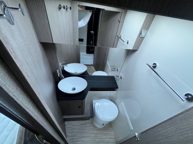 Eden Camp H 745 GLC - Photo 6