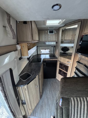 Font Vendome Bel Horizon - Photo 5