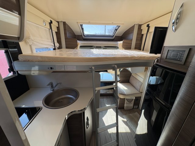 Mc Louis Yearling 89 - Photo 12