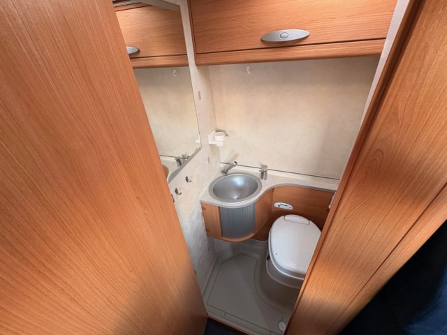 Adria Fourgon Van TWIN - Photo 10