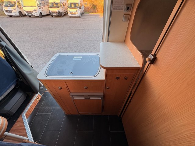 Adria Fourgon Van TWIN - Photo 11