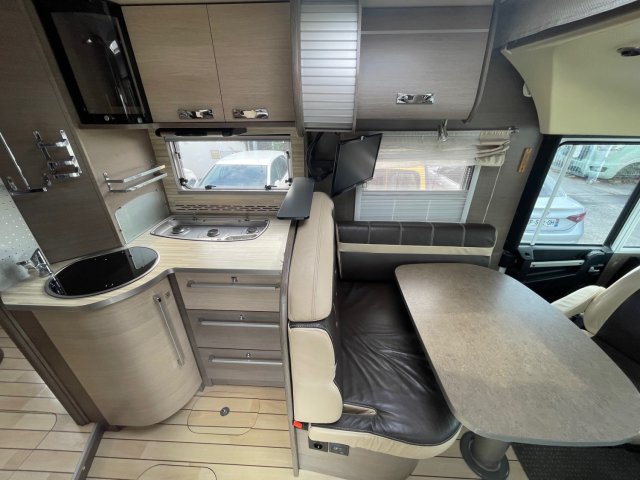 Bavaria Fjord I 7402 - Photo 13