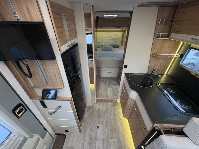 Bavaria Initial I740C Class I 740 C - Photo 15