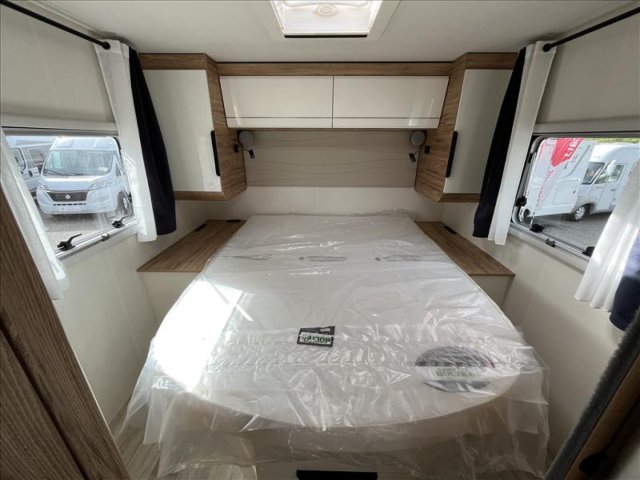 Bavaria Initial I740FC Nomade Plus I 740 FC + - Photo 8