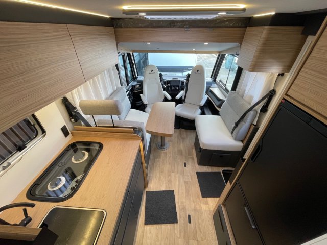 Bavaria Initial I740FC Nomade - Photo 8